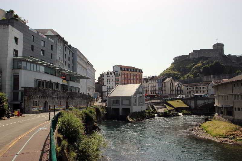 La Source Hotel Lourdes